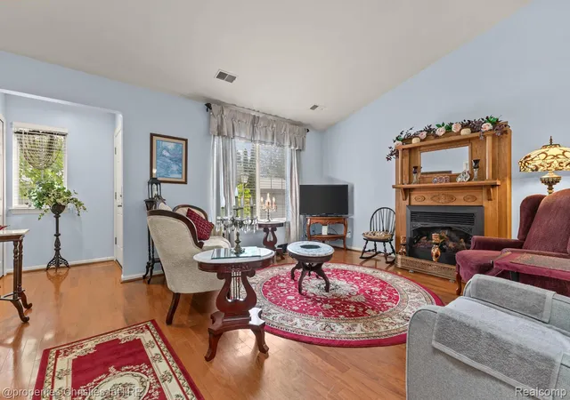 Photo 3 of Condo for sale at 323 Countryside Ct, Highland, MI 48357 | MLS# 20261064097 | Listing updated on 2026-08-13