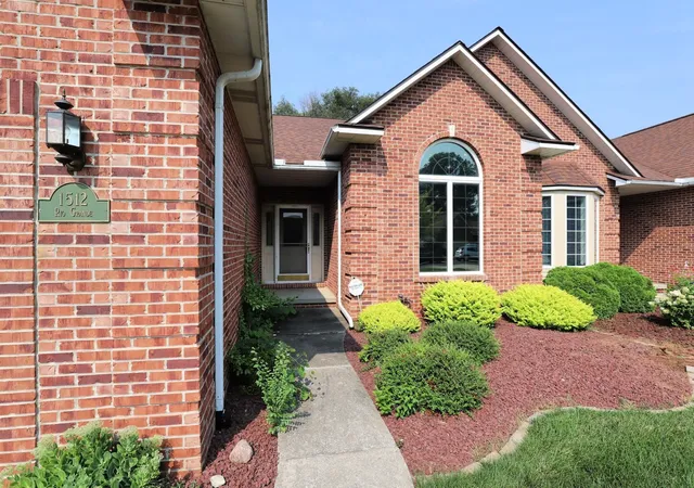 Photo 2 of Condo for sale at 1512 Rio Grande Ct, Flint, MI 48532 | MLS# 5050218336 | Listing updated on 2026-09-11
