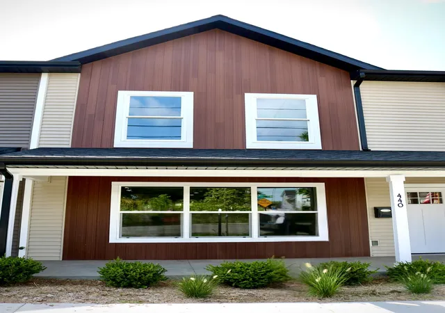 Photo 1 of Condo for sale at 440 Pleasant St SW, Grand Rapids, MI 49503 | MLS# 65026042314 | Listing updated on 2026-08-13