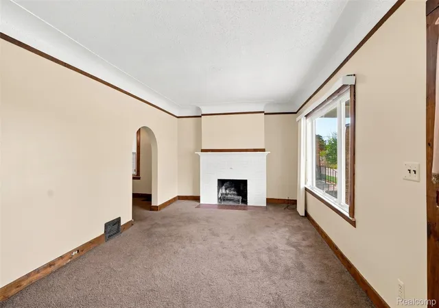 Photo 2 of Single family home for sale at 22 Brighton St, Highland Park, MI 48203 | MLS# 20261064109 | Listing updated on 2026-08-19