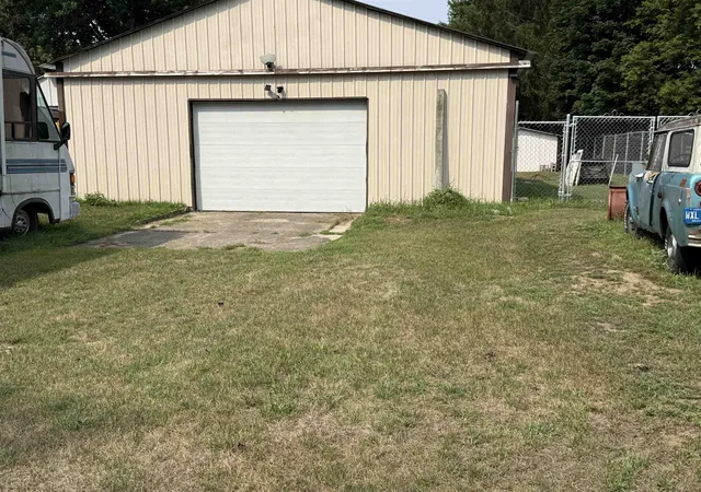 Photo 2 of Single family home for sale at 702 Ash St, Luther, MI 49656 | MLS# 78080072267 | Listing updated on 2026-09-17
