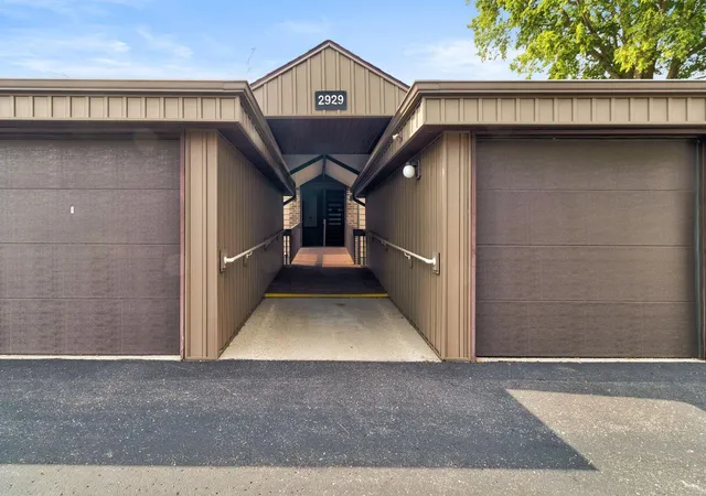 1st image of 2929 Byron Center Ave Sw #F, Wyoming, MI 49519 | MLS# 65026042325