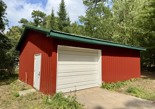 Photo 3 of Single family home for sale at 4472 James St, Wellston, MI 49689 | MLS# 67026042327 | Listing updated on 2026-09-21