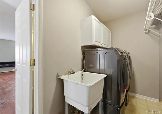 Photo 3 of Condo for sale at 8704 Hardwood Dr, Van Buren Township, MI 48111 | MLS# 20261064141 | Listing updated on 2026-09-13