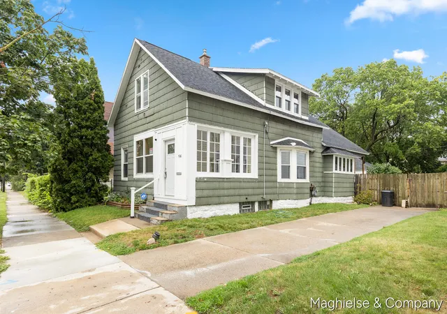Photo 1 of Single family home for sale at 1106 Alpine Ave Nw, Grand Rapids, MI 49504 | MLS# 65026042340 | Listing updated on 2026-09-19