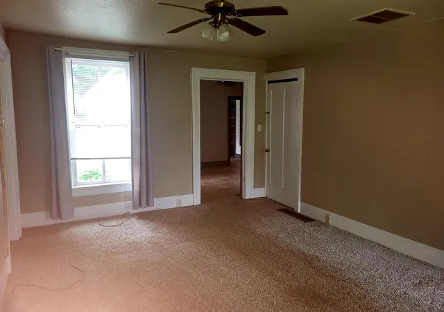 Photo 5 of Single family home for sale at 204 W Delaware St, Decatur, MI 49045 | MLS# 69026042352 | Listing updated on 2026-09-01