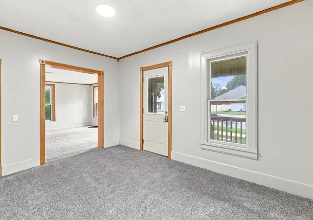 Photo 4 of Single family home for sale at 316 E Division St, Dowagiac, MI 49047 | MLS# 69026042358 | Listing updated on 2026-08-22