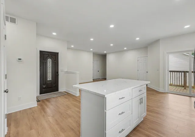 Photo 5 of Single family home for sale at 13114 Southland Ct, Holland, MI 49424 | MLS# 71026042360 | Listing updated on 2026-09-02