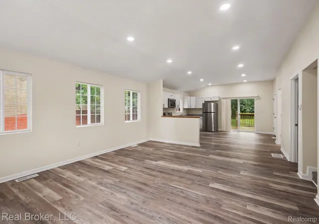 Photo 3 of Single family home for sale at 217 E Edgar Bergen Blvd, Decatur, MI 49045 | MLS# 20261064166 | Listing updated on 2026-09-18