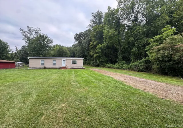 Photo 2 of Single family home for sale at 28747 West Rd, New Boston, MI 48164 | MLS# 20261064168 | Listing updated on 2026-08-26