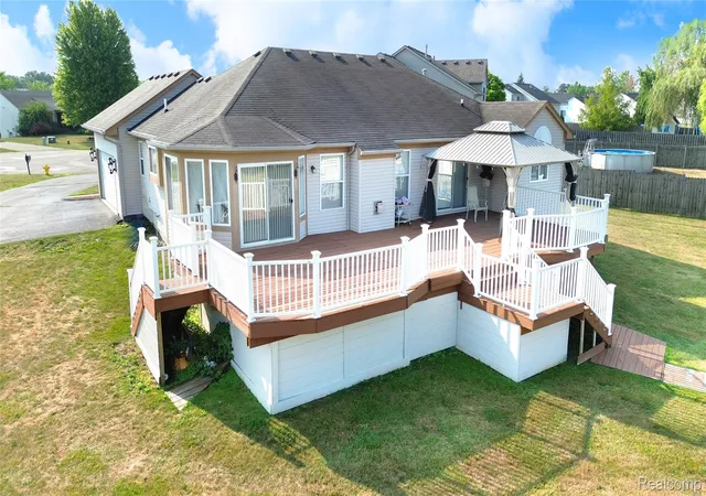 Photo 4 of Single family home for sale at 8032 Lark Ln, Grand Blanc, MI 48439 | MLS# 20261064167 | Listing updated on 2026-09-16