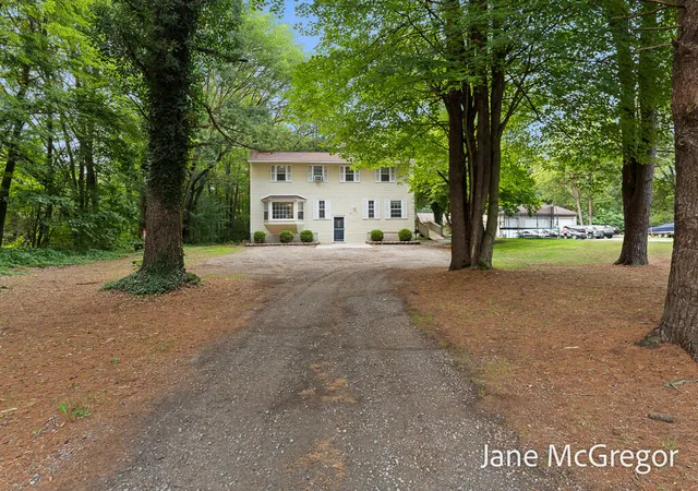 Photo 2 of Single family home for sale at 13727 Cleveland St, Nunica, MI 49448 | MLS# 71026042371 | Listing updated on 2026-09-04