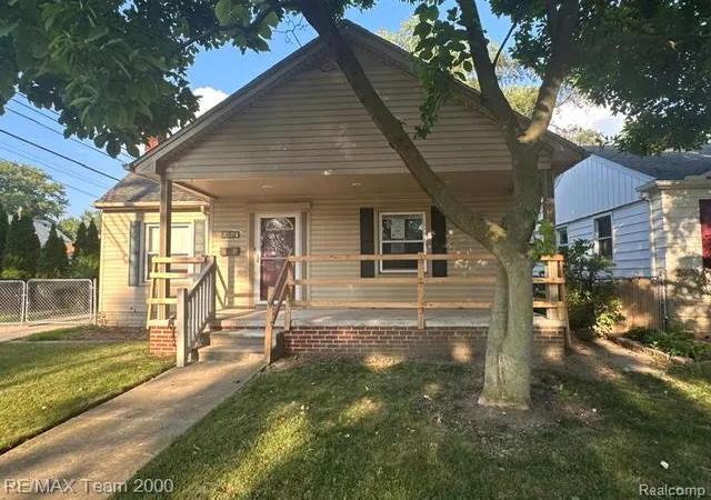 Photo 1 of Sale Pending at 3731 Polk St, Dearborn, MI 48124 | MLS# 20261064179 | Listing updated on 2026-08-24