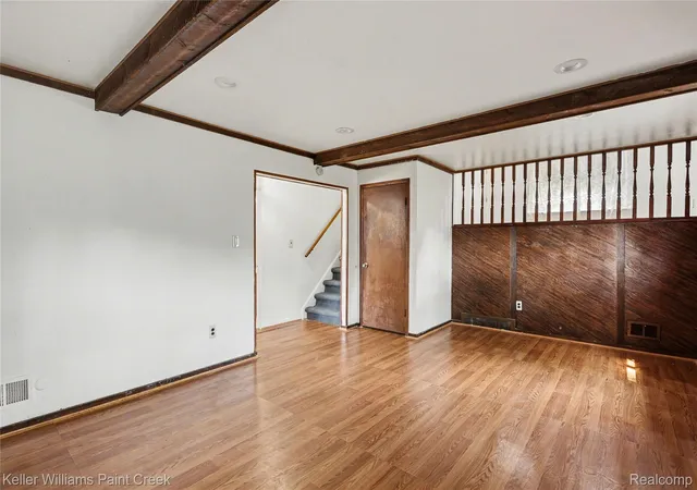 Photo 4 of Single family home for sale at 2918 Saratoga Dr, Troy, MI 48083 | MLS# 20261064187 | Listing updated on 2026-08-14