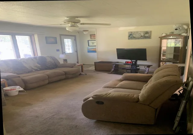 2nd image of 447 Riverside Dr, Watervliet, MI 49098 | MLS# 69026042372