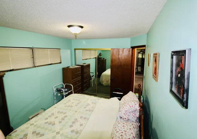 Photo 3 of Single family home for sale at 447 Riverside Dr, Watervliet, MI 49098 | MLS# 69026042372 | Listing updated on 2026-09-17