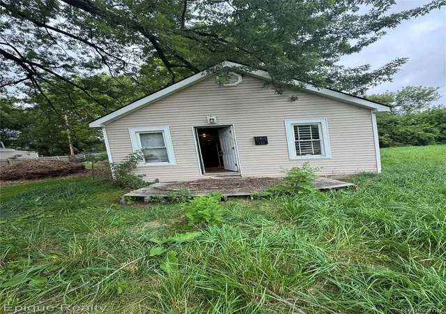 Photo 1 of Sale Pending at 148 N Merrimac St, Pontiac, MI 48340 | MLS# 20261064197 | Listing updated on 2026-08-31