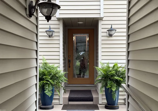 Photo 1 of Condo for sale at 3995 River #15 Rd, East China, MI 48054 | MLS# 58050218358 | Listing updated on 2026-08-18