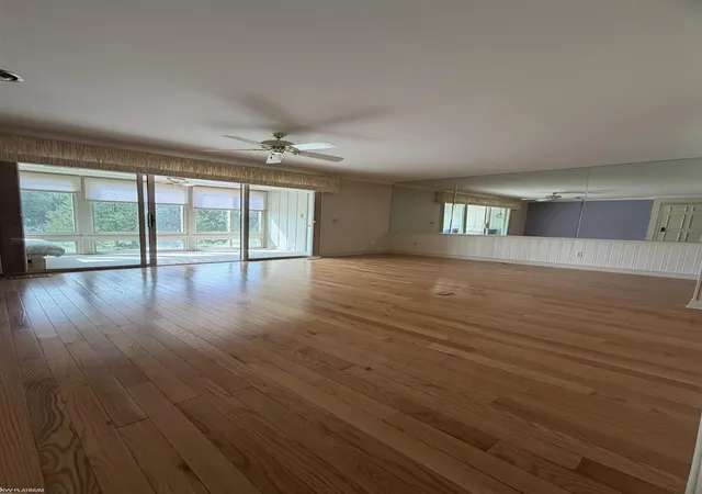 Photo 2 of Condo for sale at 3995 River #15 Rd, East China, MI 48054 | MLS# 58050218358 | Listing updated on 2026-08-18