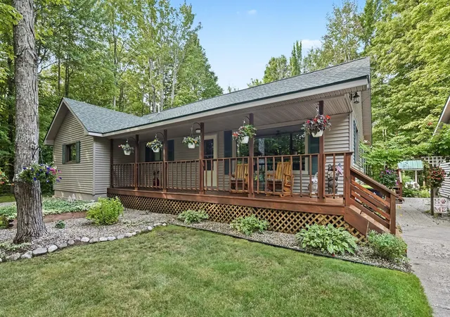 3rd image of 3265 M 72 W, Kalkaska, MI 49646 | MLS# 72026042382
