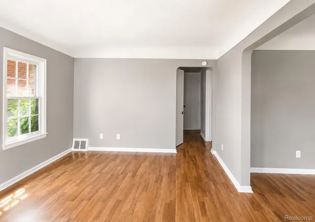 Photo 4 of Single family home for sale at 15711 Birwood St, Detroit, MI 48238 | MLS# 20261064204 | Listing updated on 2026-09-12