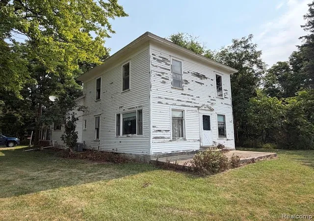 Photo 1 of Single family home for sale at 16649 Dixie Hwy, Davisburg, MI 48350 | MLS# 20261064212 | Listing updated on 2026-08-14