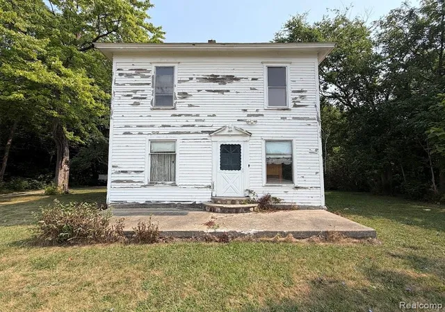 Photo 2 of Single family home for sale at 16649 Dixie Hwy, Davisburg, MI 48350 | MLS# 20261064212 | Listing updated on 2026-08-14