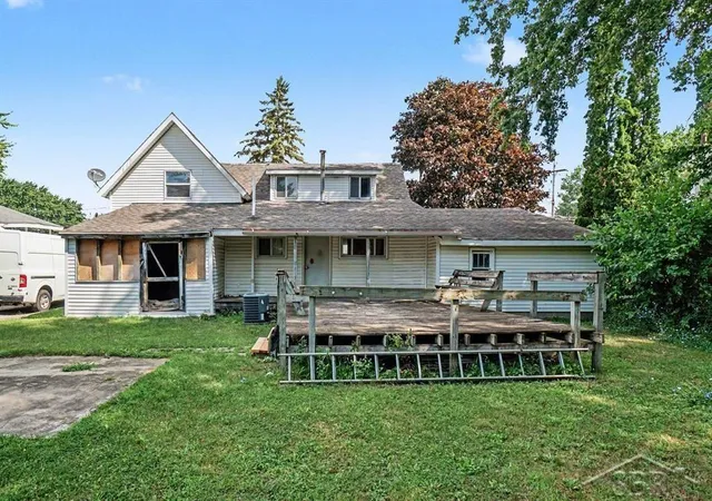 16th image of 217 W Chestnut St, Breckenridge, MI 48615 | MLS# 61050218370