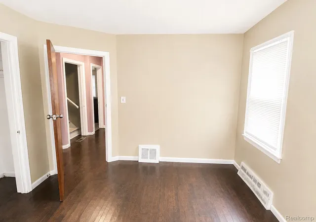 Photo 3 of Single family home for sale at 19249 Eureka St, Detroit, MI 48234 | MLS# 20261064216 | Listing updated on 2026-08-27