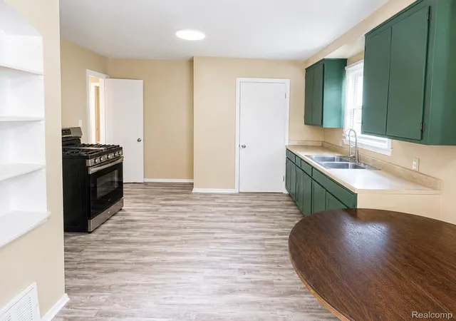 Photo 4 of Single family home for sale at 19249 Eureka St, Detroit, MI 48234 | MLS# 20261064216 | Listing updated on 2026-08-27