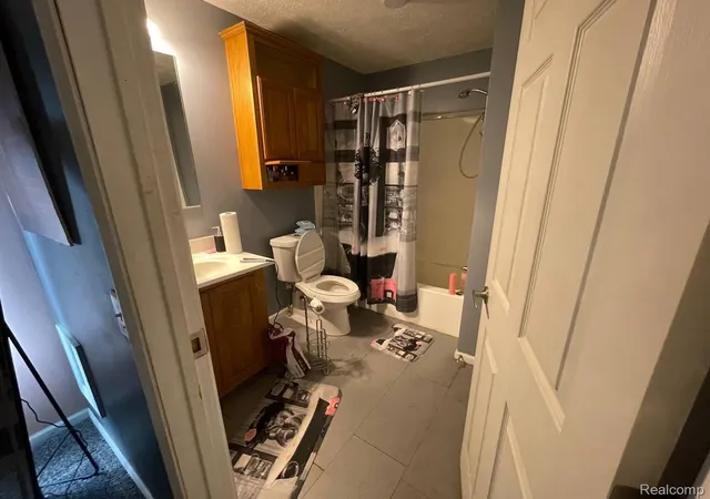 Photo 3 of Single family home for sale at 10203 Cardoni St, Detroit, MI 48211 | MLS# 20261064217 | Listing updated on 2026-10-19