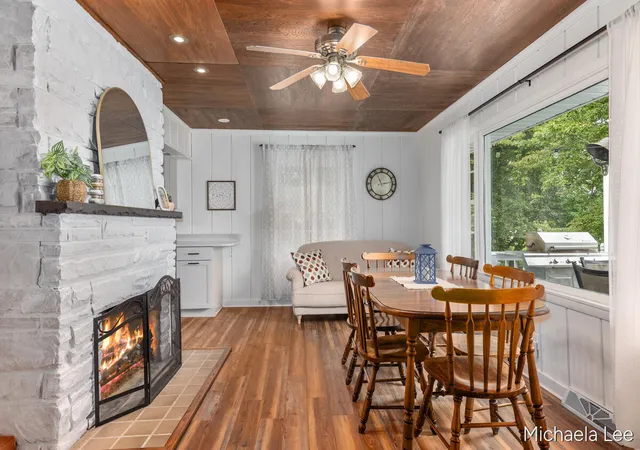 Photo 4 of Single family home for sale at 46514 Meadow Ln, Lawrence, MI 49064 | MLS# 65026042399 | Listing updated on 2026-08-26