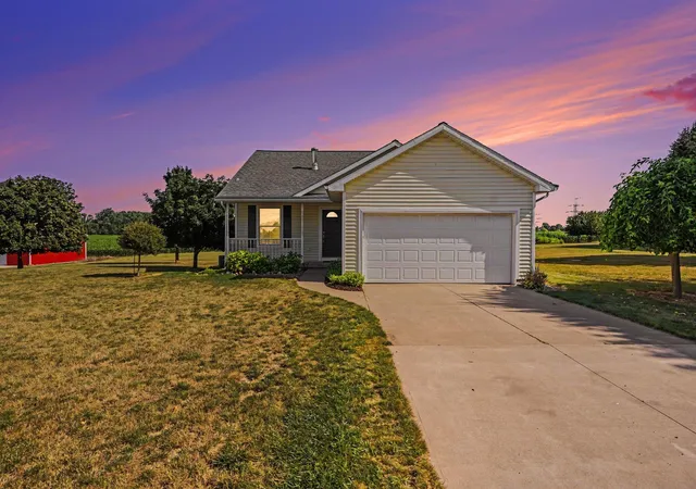 1st image of 1045 Garfield St, Marne, MI 49435 | MLS# 65026042406