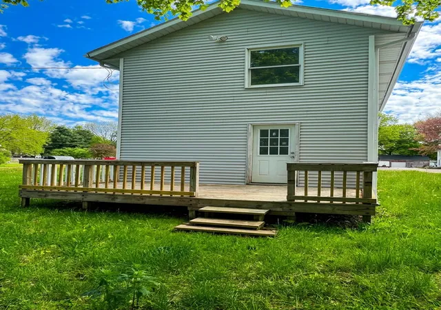 5th image of 327 N Robinson St, Schoolcraft, MI 49087 | MLS# 66026042403