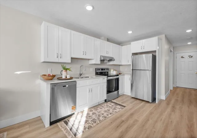 Photo 4 of Condo for sale at 444 Pleasant St SW, Grand Rapids, MI 49503 | MLS# 65026042427 | Listing updated on 2026-08-13