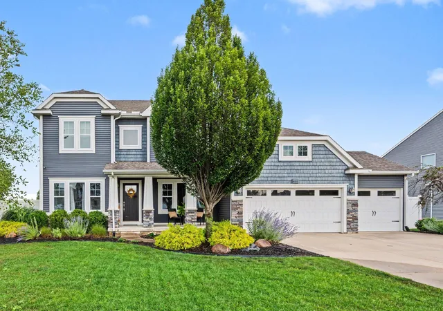 Photo 1 of Sale Pending at 4122 Springmist Dr, Hudsonville, MI 49426 | MLS# 65026042429 | Listing updated on 2026-08-24