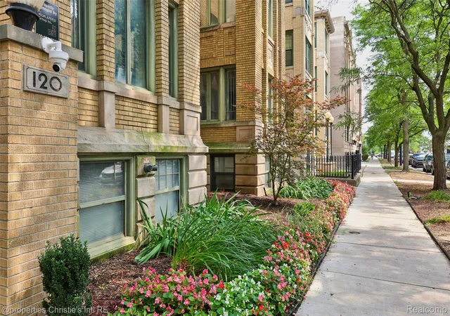 Photo 1 of Condo for sale at 120 Seward St #111, Detroit, MI 48202 | MLS# 20261064267 | Listing updated on 2026-09-14