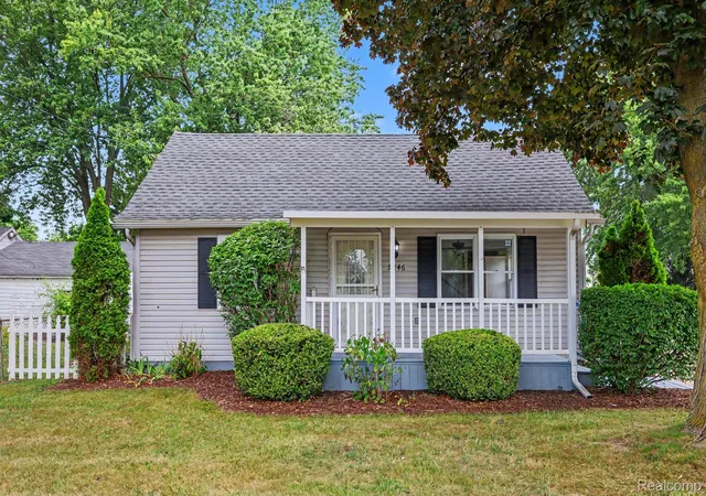 Photo 1 of Sale Pending at 5246 Dania St, Flint, MI 48532 | MLS# 20261064283 | Listing updated on 2026-08-30