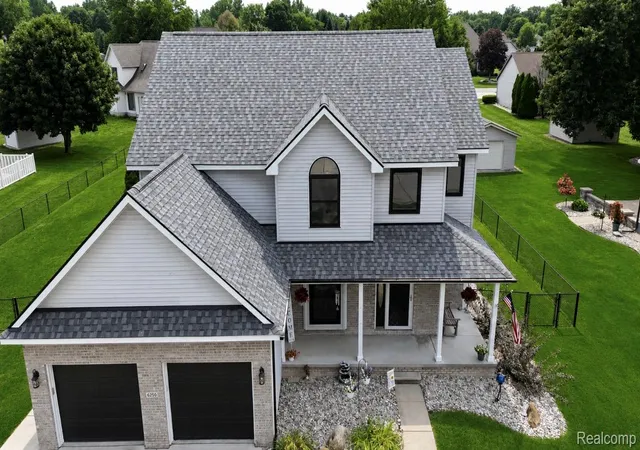 3rd image of 6250 Burningtree Dr, Burton, MI 48509 | MLS# 20261064289