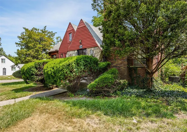Photo 1 of Single family home for sale at 15160 Warwick St, Detroit, MI 48223 | MLS# 20261064292 | Listing updated on 2026-10-07