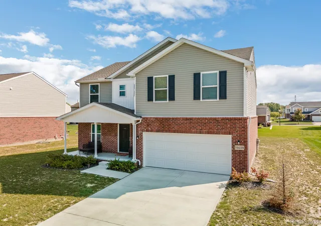 Photo 3 of Single family home for sale at 10219 Is Lake Dr, Taylor, MI 48180 | MLS# 20261064296 | Listing updated on 2026-08-13