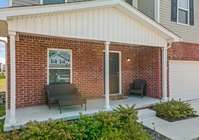 Photo 3 of Single family home for sale at 10219 Is Lake Dr, Taylor, MI 48180 | MLS# 20261064296 | Listing updated on 2026-08-13