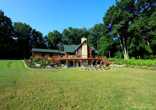 1st image of 1224 W David Kempf Ct, Saline, MI 48176 | MLS# 81026042441