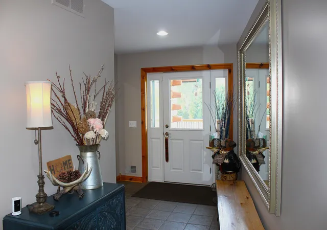 Photo 3 of Single family home for sale at 1224 W David Kempf Ct, Saline, MI 48176 | MLS# 81026042441 | Listing updated on 2026-09-11
