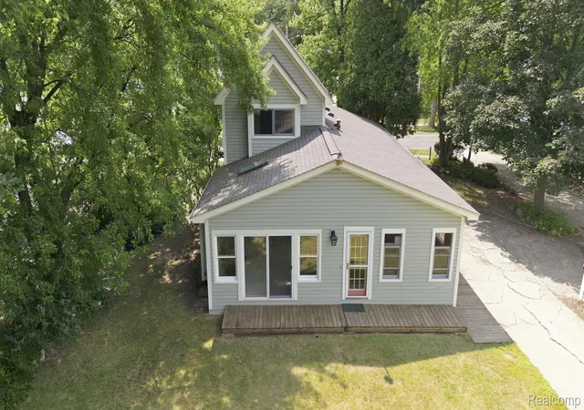 5th image of 79 Dennison St, Oxford, MI 48371 | MLS# 20261064304