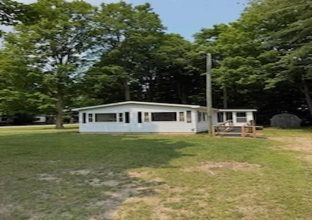 Photo 3 of Single family home for sale at 2839 W Ironwood, Traverse City, MI 49685 | MLS# 78080072295 | Listing updated on 2026-09-17