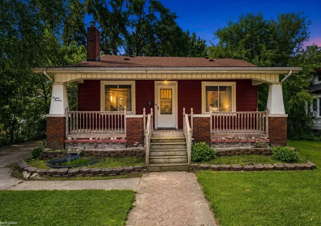 Photo 1 of Sale Pending at 1414 Mcpherson St, Port Huron, MI 48060 | MLS# 58050218407 | Listing updated on 2026-08-19