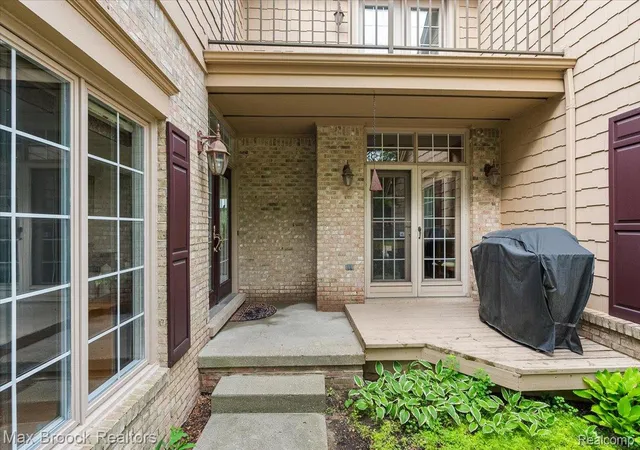 Photo 3 of Condo for sale at 654 Deauville Ln, Bloomfield Hills, MI 48304 | MLS# 20261064318 | Listing updated on 2026-09-01