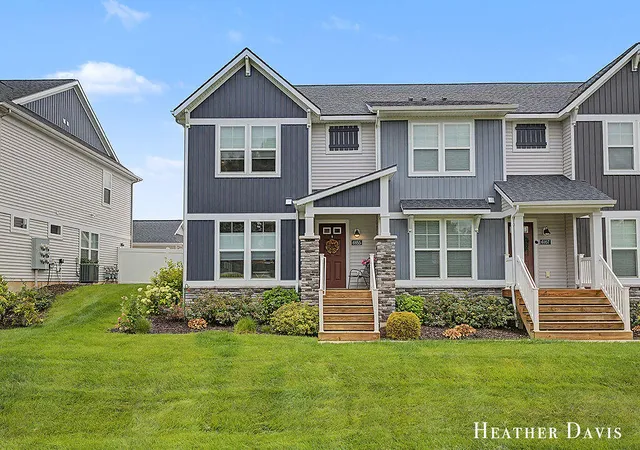 1st image of 6955 Myers Lake Ave Ne, Rockford, MI 49341 | MLS# 71026042478