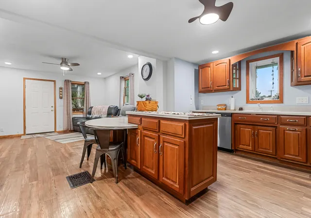 Photo 4 of Single family home for sale at 10303 Grass Lake Rd, Hillsdale, MI 49242 | MLS# 62026042462 | Listing updated on 2026-09-09